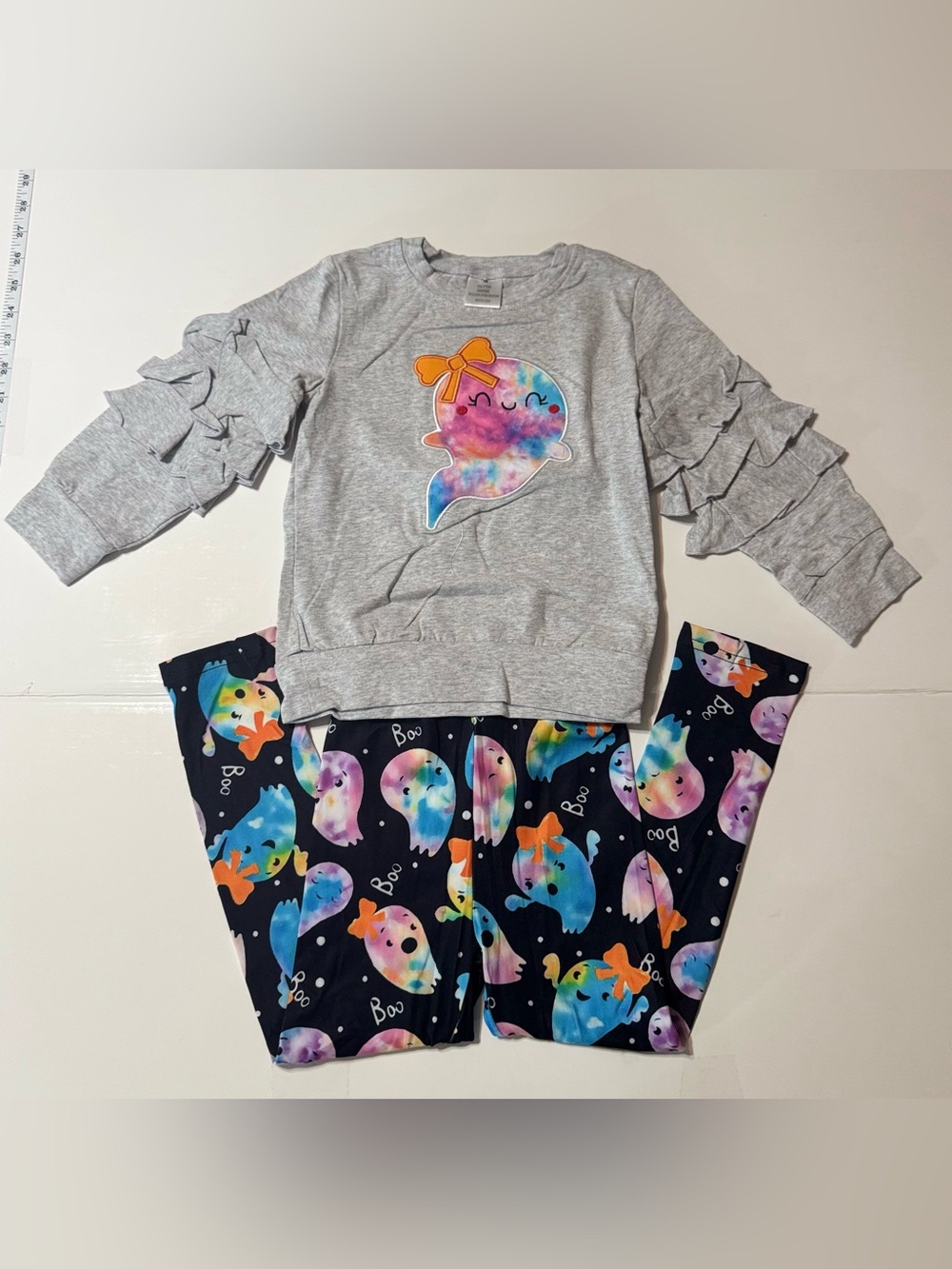 Girls Halloween Gray Tie Dye Ghost Set- 4T, new in original packaging